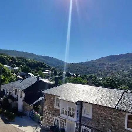 Buhardilla Cesar * Lubián