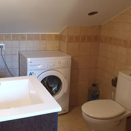 Buhardilla Cesar شقة *